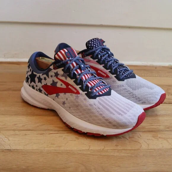 Brooks Red, White, and Blue Athletic Shoes - Picture 4 of 8